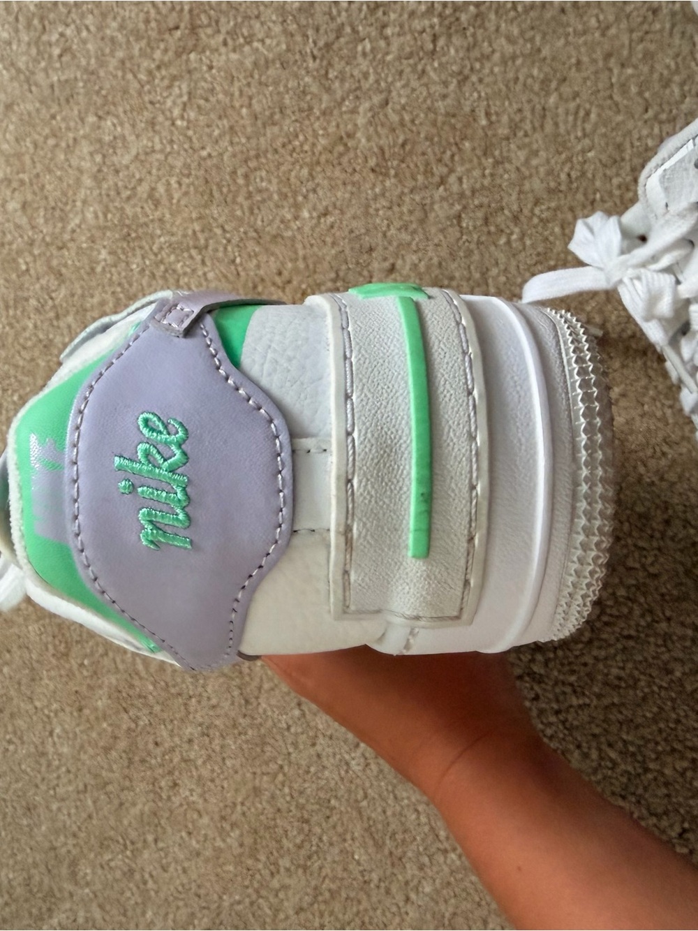 Nike Lavender and Green Airforces size 7.5 women’s - Picture 5 of 5